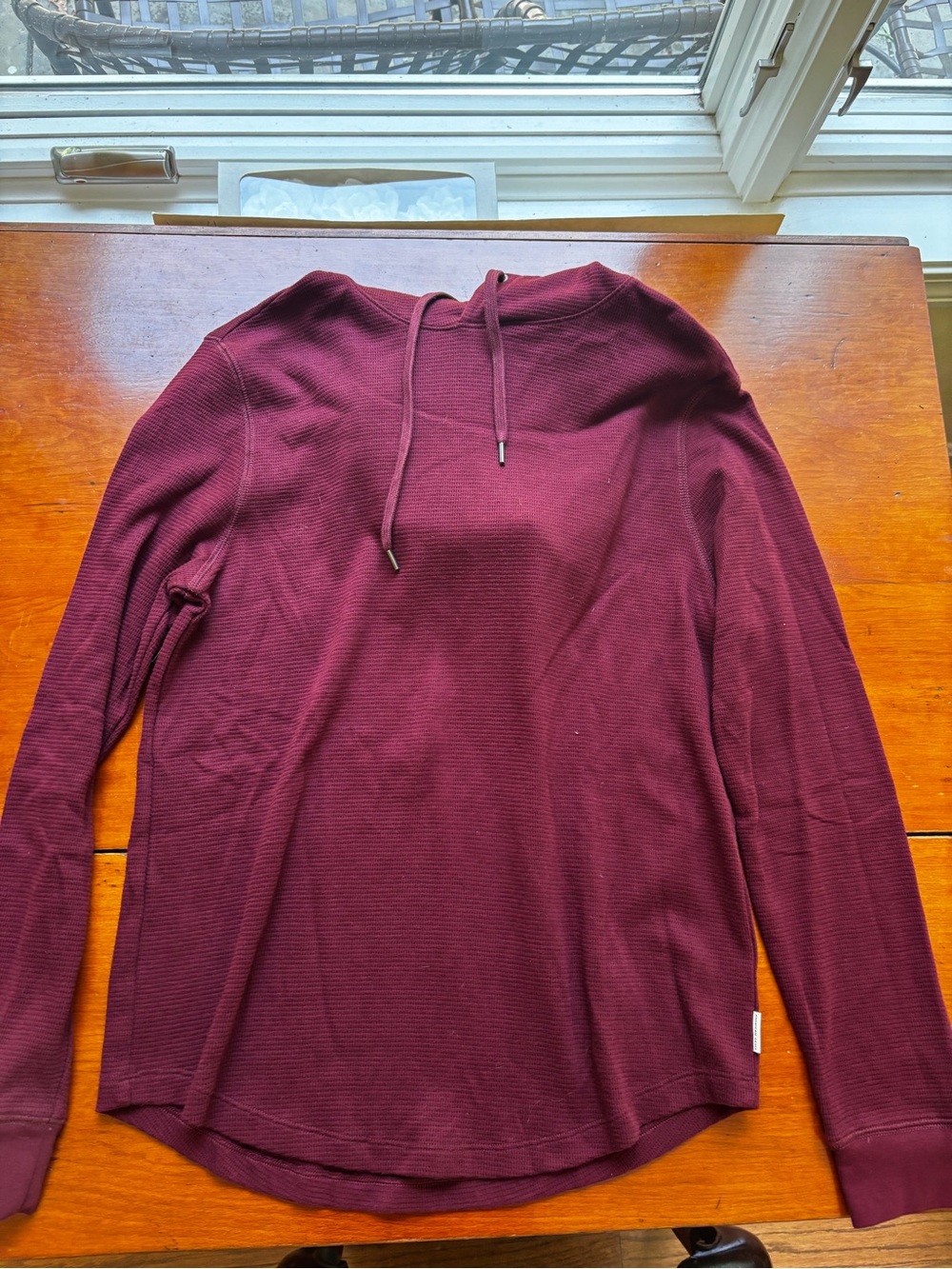 American Eagle Burgundy Thermal Hoodie Waffle Knit Long Sleeve Size Small